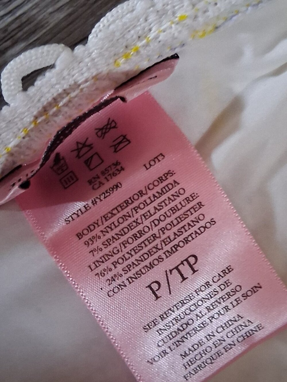 new JUICY COUTURE TEA ROSE YELLOW RIBBON BIKINI SMALL XS - Picture 8 of 9